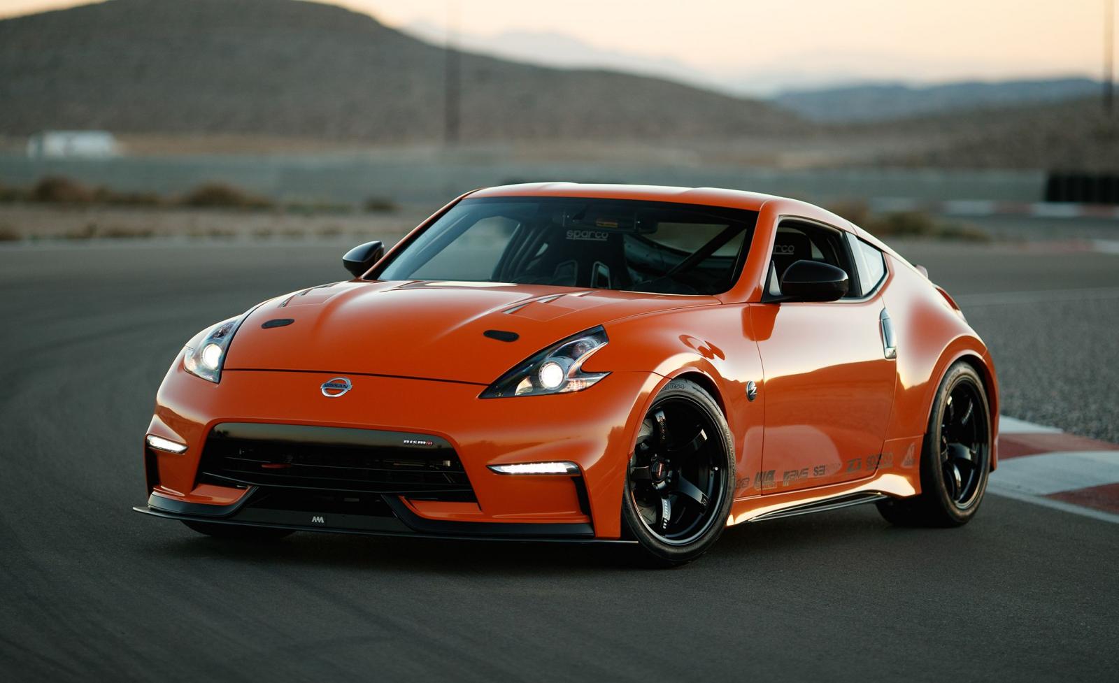 370z